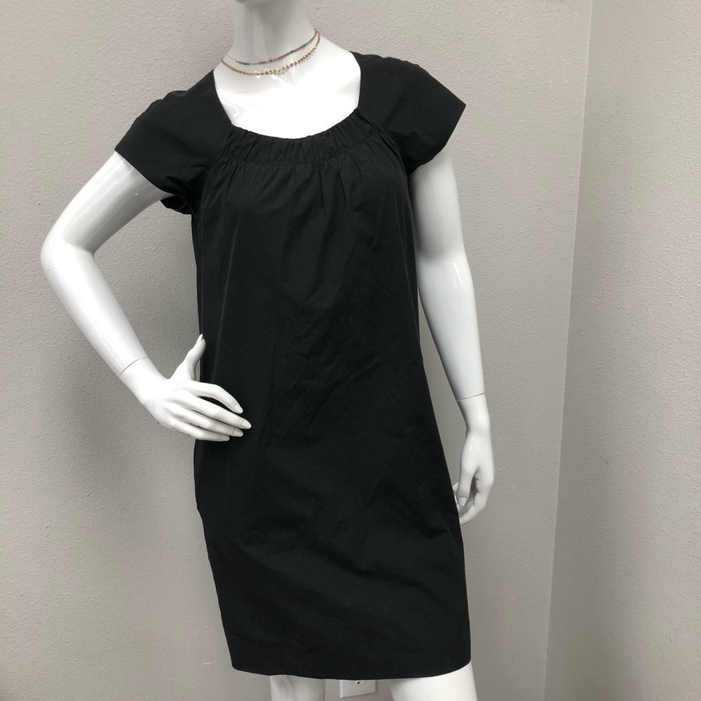vince. Black Short Sleeve Short Dress with Pockets